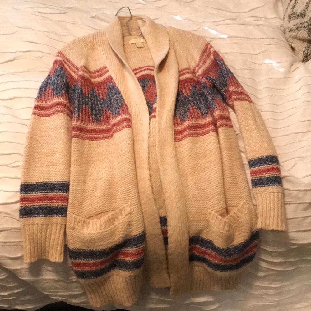 Cardigan/sweater